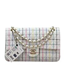 Chanel Classic Handbag A01112